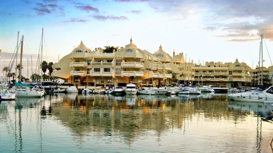 Puerto Marina Luxury Apartment With Sea Views Benalmadena Exterior photo