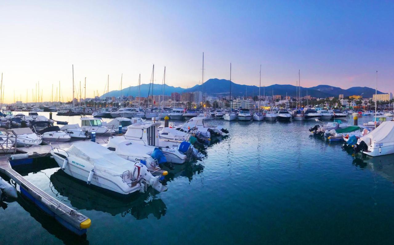 Puerto Marina Luxury Apartment With Sea Views Benalmadena Exterior photo